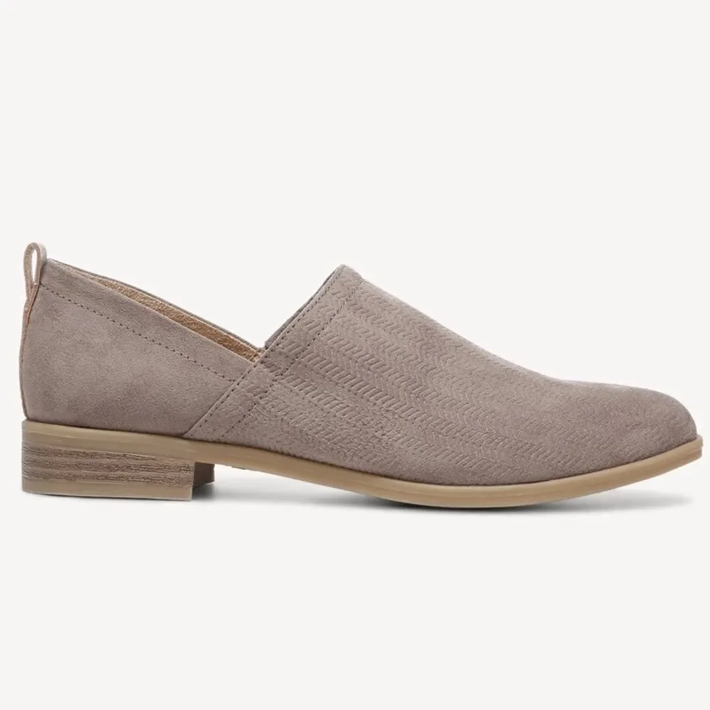 Dr. Scholl’s Women's Ruler Shootie in the Size 9W in Taupe Microfiber